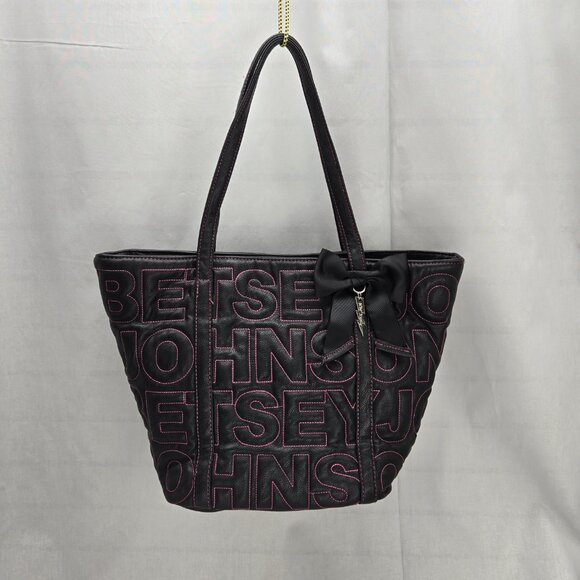 Betsey Johnson Black Bag with Pink Stitching & Black Bow - Picture 8 of 9